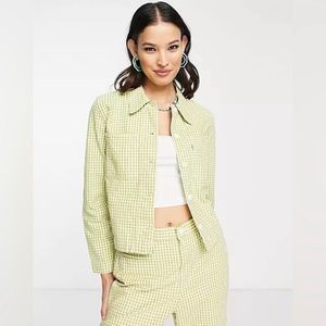 90’s style Levi’s green checkered jacket, size small